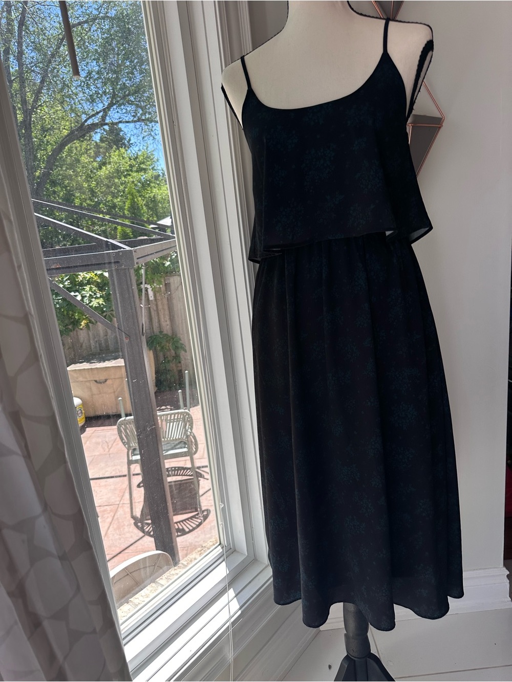 OAK + FORT Black Green Floral Ruffle Layered Spaghetti-Strap Midi Dress Size XS - Picture 3 of 13